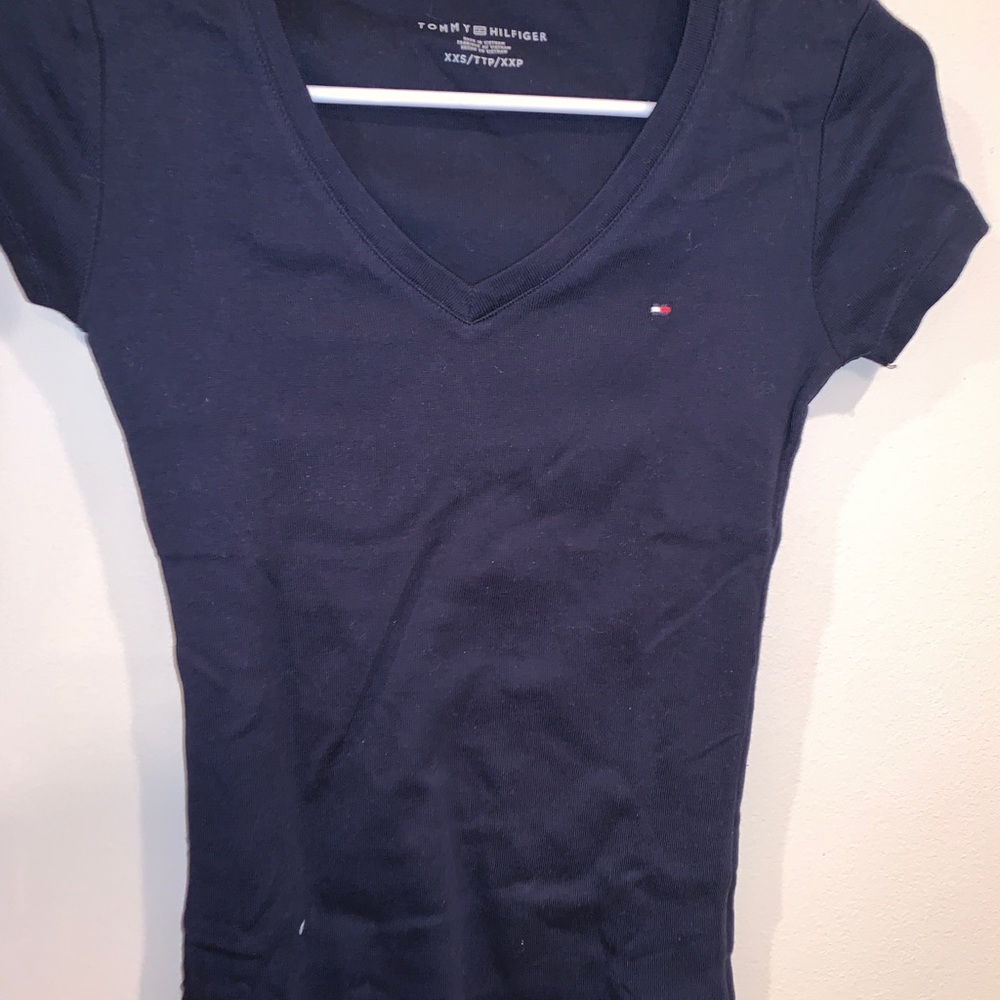 NWT navy Tommy hilfiger shirt